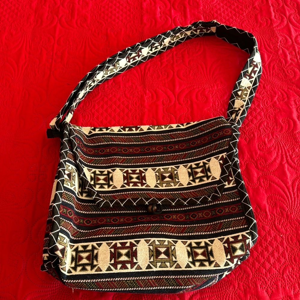 AZTEC PRINT CROSSBODY BAG